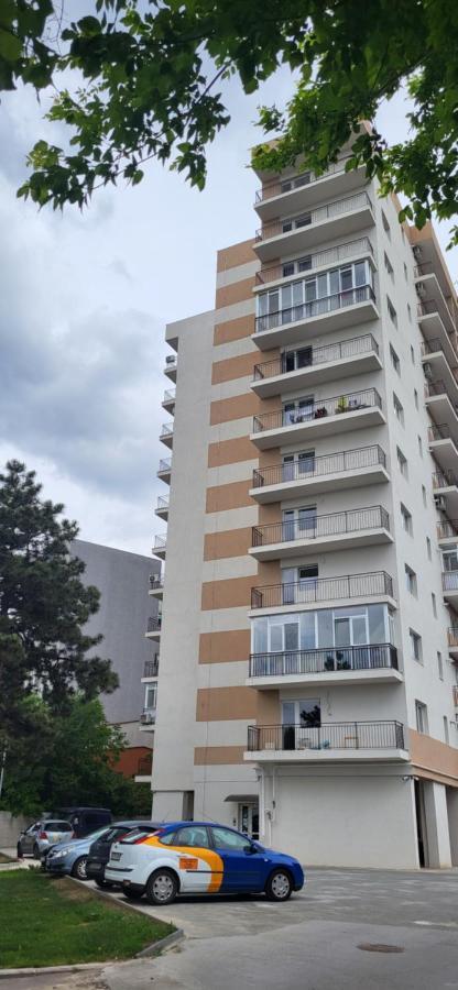 Lux & Confort - Apartament 3 Camere Bucarest Esterno foto